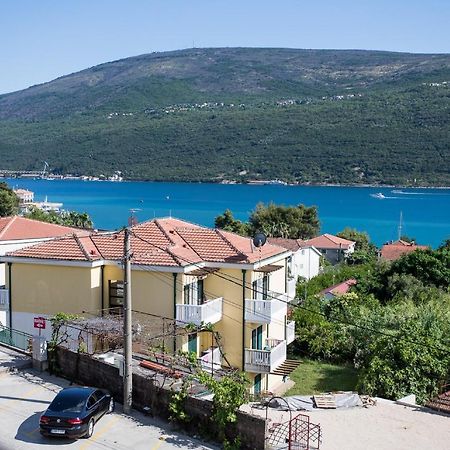 Hotel Olimpija Plus Herceg Novi Exterior photo