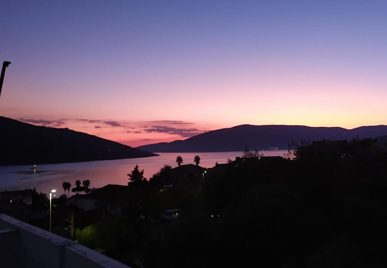 Hotel Olimpija Plus Herceg Novi Exterior photo