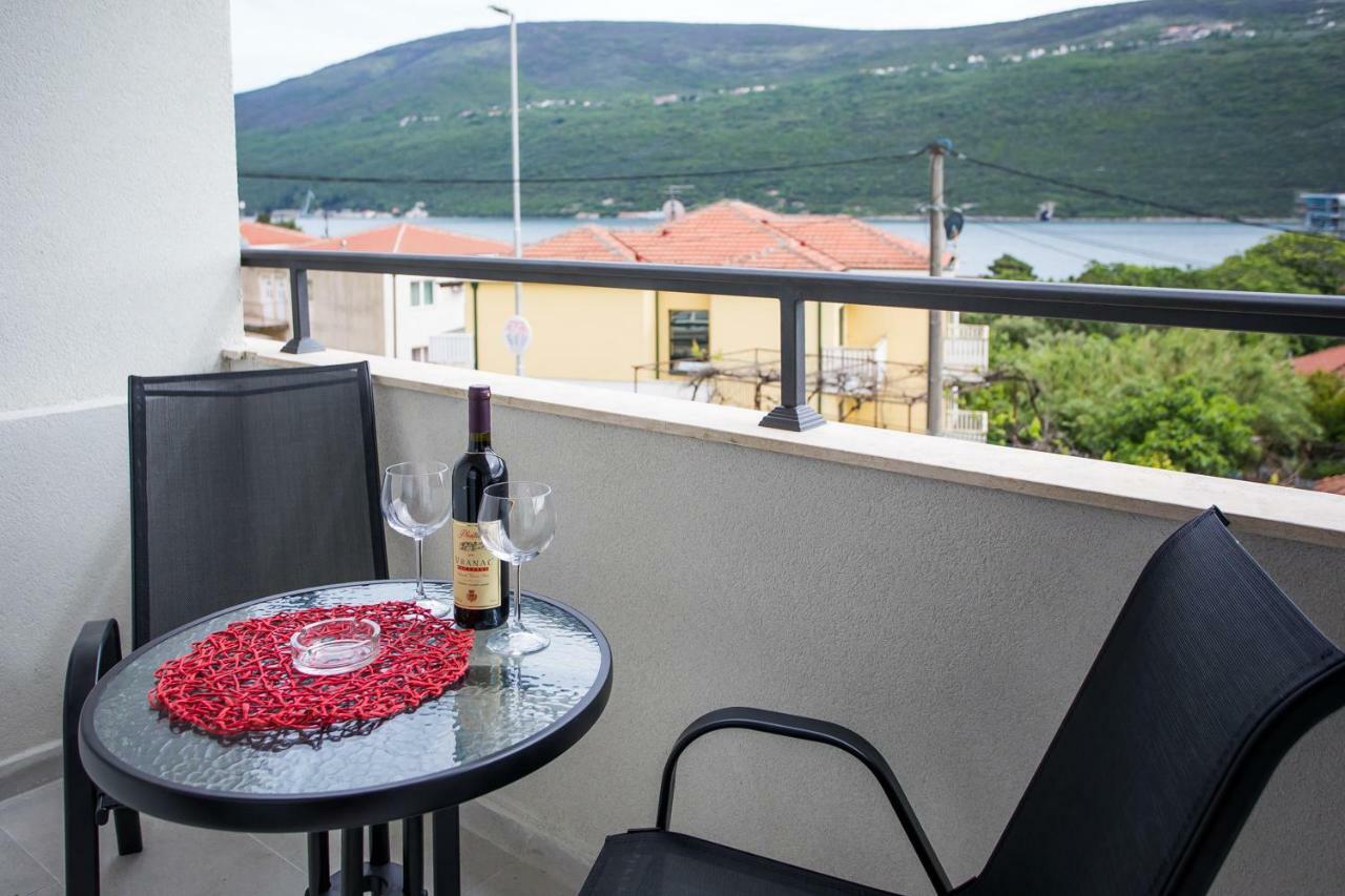Hotel Olimpija Plus Herceg Novi Exterior photo
